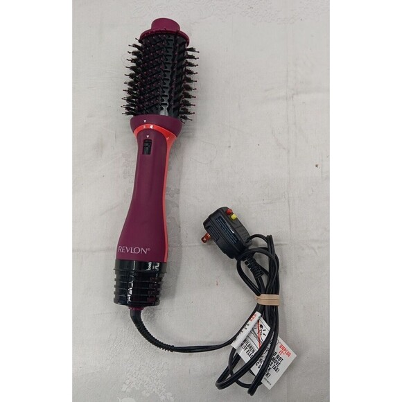 REVLON One Step Volumizer PLUS Hair Dryer Styler | Salon-Style Blowouts, TESTED - Picture 1 of 4